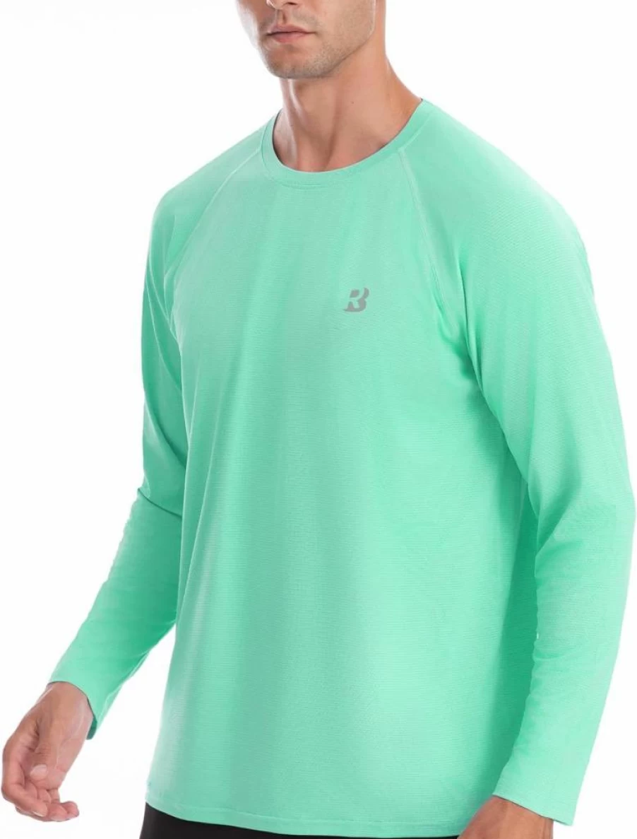 Roadbox Men's UPF 50+ Long Sleeve Rash Guard Shirt - Lightweight Sun Protection, Moisture Wicking for Fishing, Hiking & Outdoor Activities